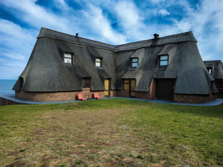 4 Bedroom Property for Sale in Stilbaai Wes Western Cape